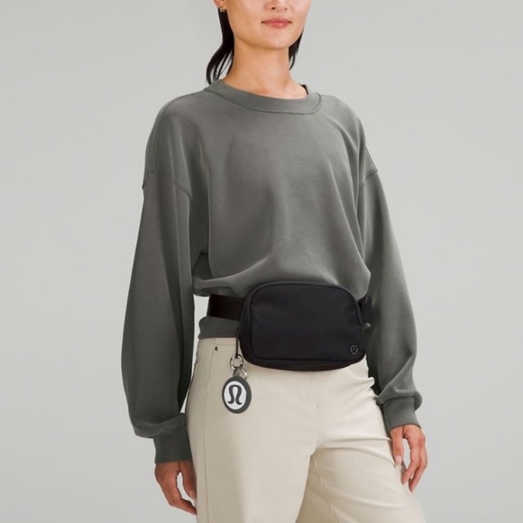 NWT Lululemon Logo Bag Charm & Keychain Gray Sage Silver - Picture 2 of 5